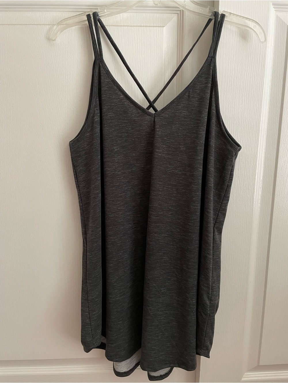 NWT Lularoe Daniella tank top heathered dark gray Medium
